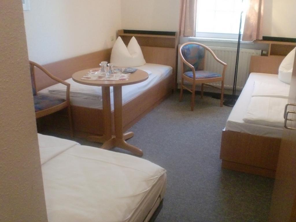 Hotel & Restaurant "Zum Firstenstein" Konigshain 외부 사진